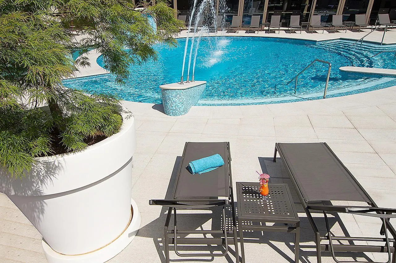 Ramada Plaza By Wyndham Bucharest Convention Center Hotel