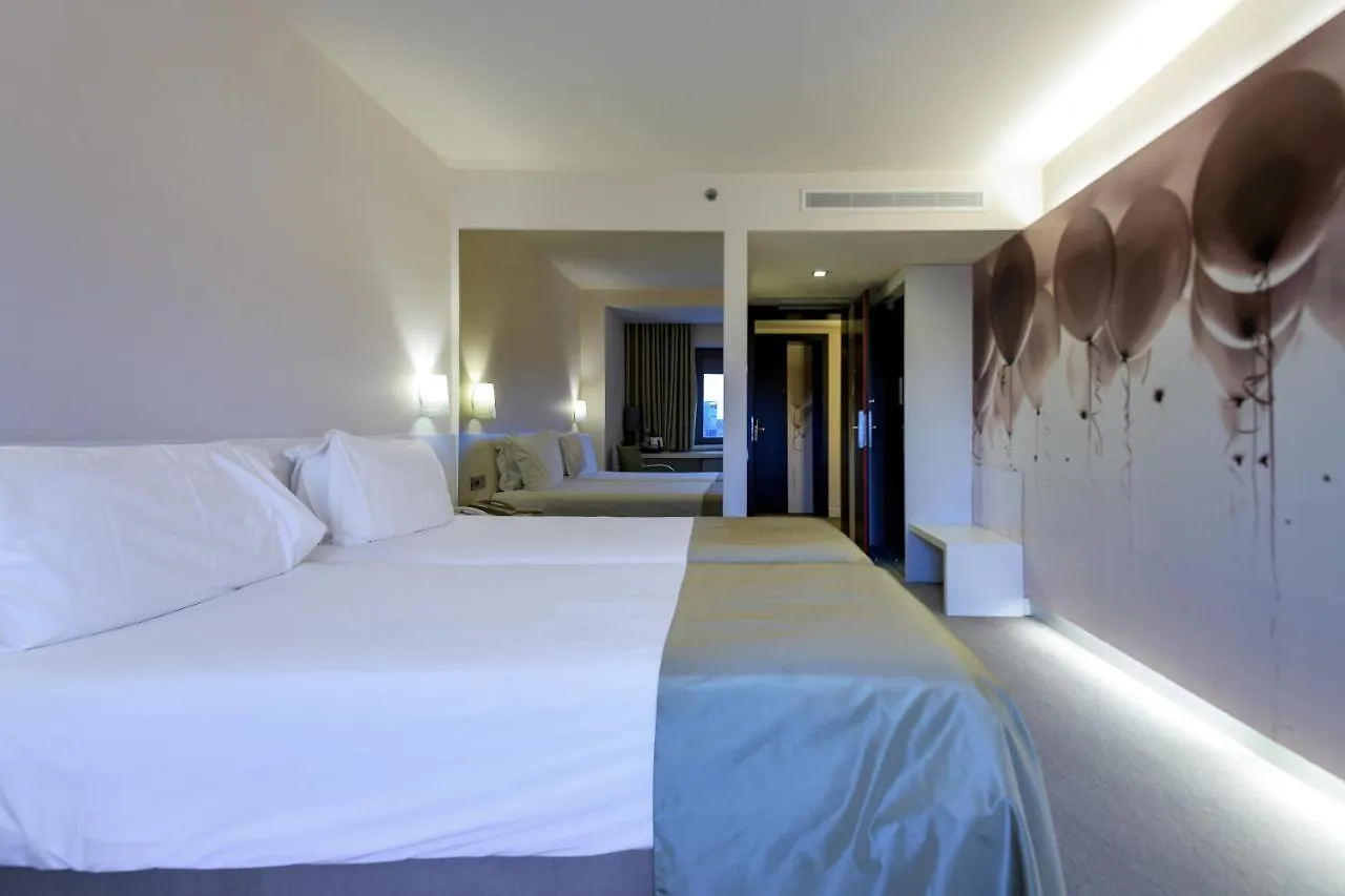 Ramada Plaza By Wyndham Bucharest Convention Center Otel