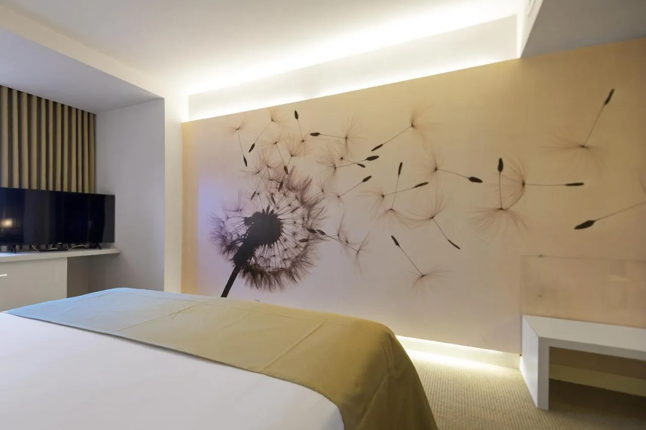 Ramada Plaza By Wyndham Bucharest Convention Center Otel